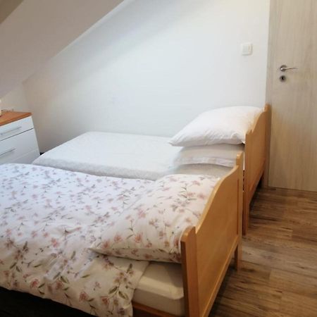 Apartman Dunatov Preko Exteriér fotografie