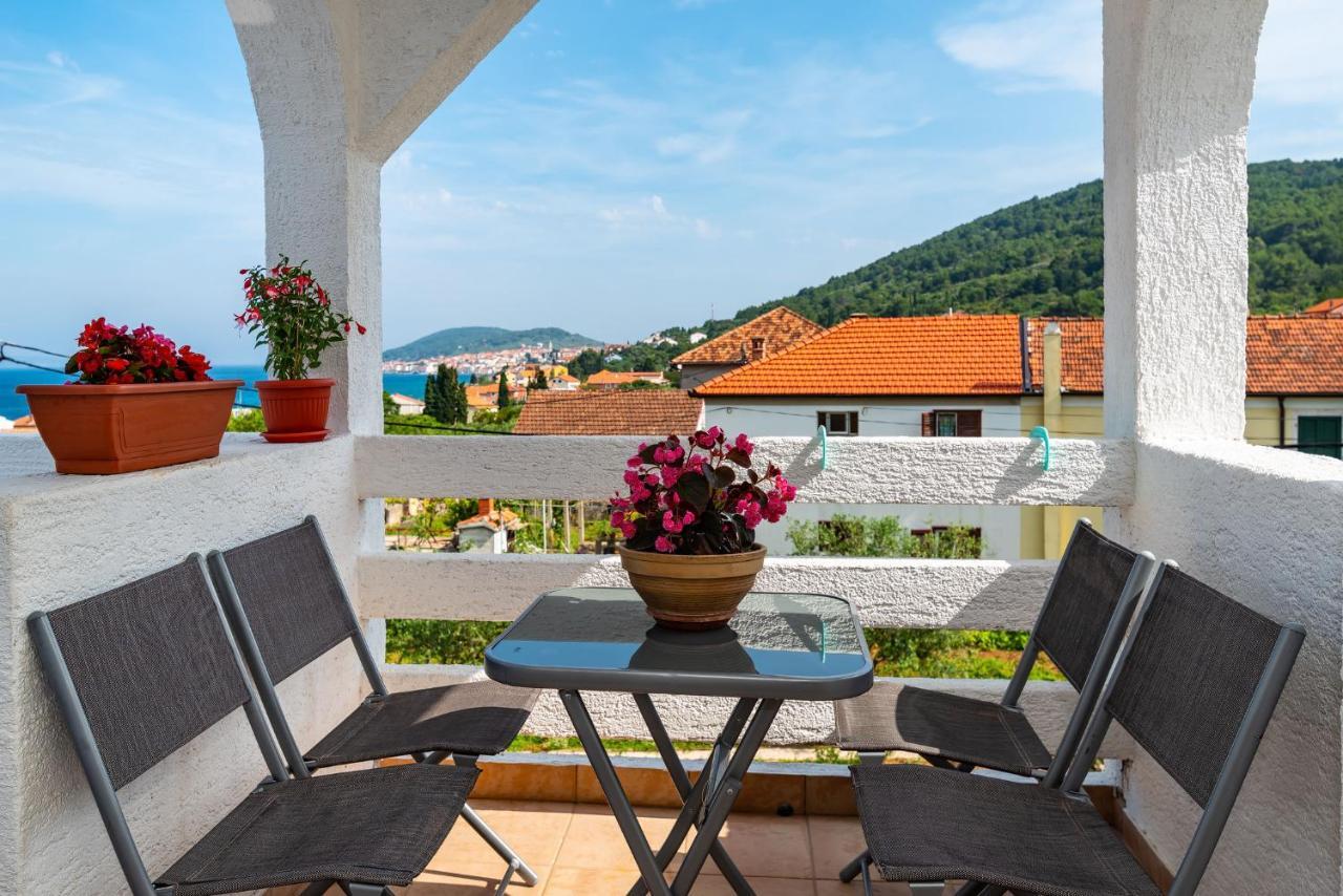 Apartman Dunatov Preko Exteriér fotografie